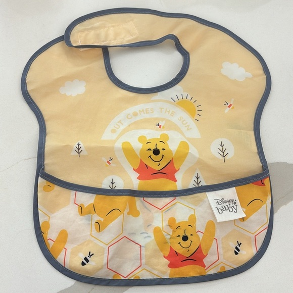 Disney Baby Pooh Bear Bib - 3pk - Picture 4 of 4